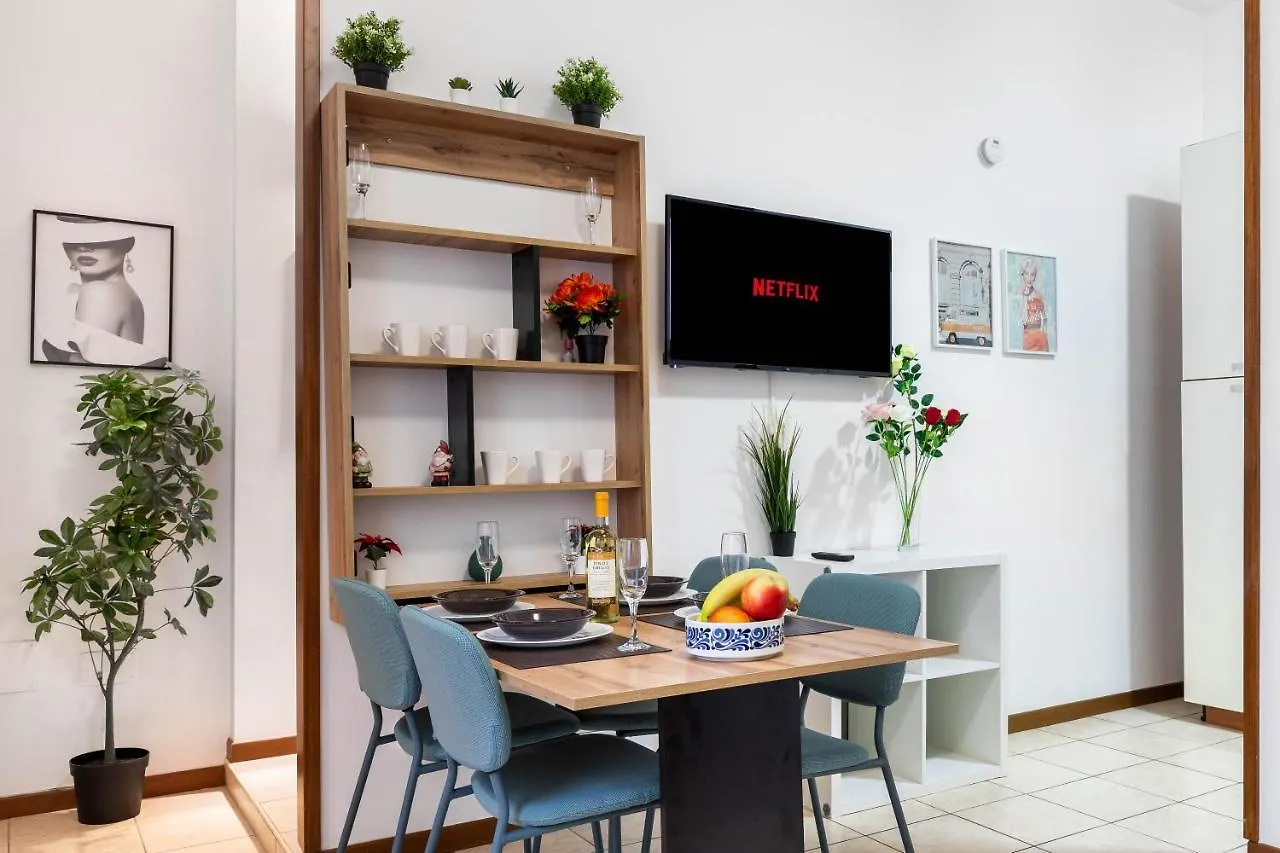 Milano - Buenos Aires - Wi-Fi - Netflix - Metro Apartment Italy