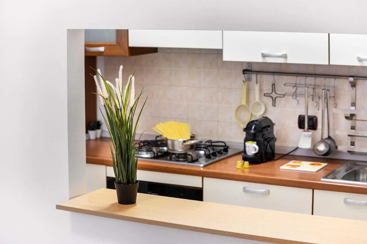 Milano - Buenos Aires - Wi-Fi - Netflix - Metro Apartment